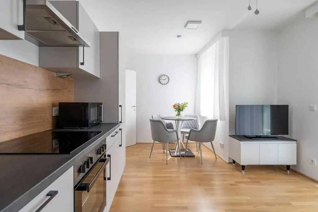Elegant 1Br Flat With Balcony By Hm Apartment Vienna Austria