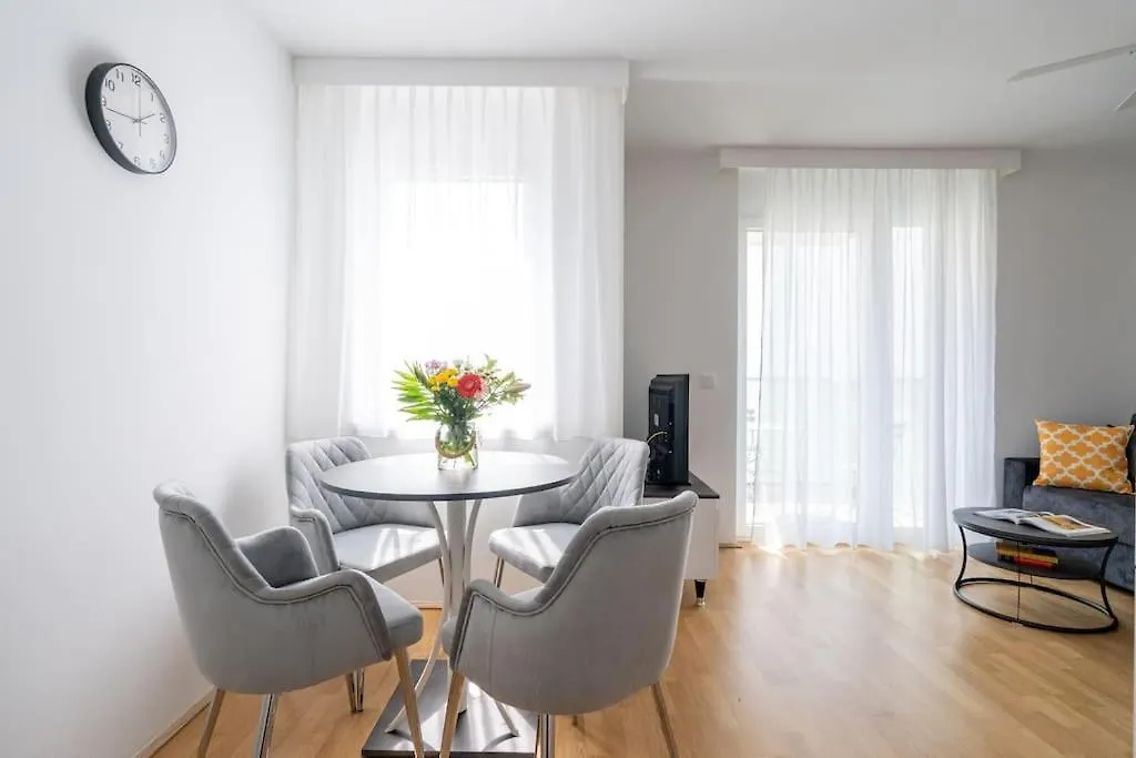 Elegant 1Br Flat With Balcony By Hm Apartment Vienna
